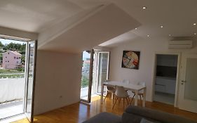 Apartment Nina